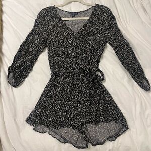 American Eagle romper